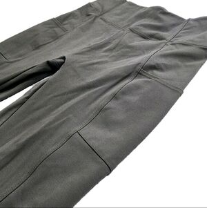 zūda Olive Green High Waisted Leggings - Women’s Medium - With Pockets